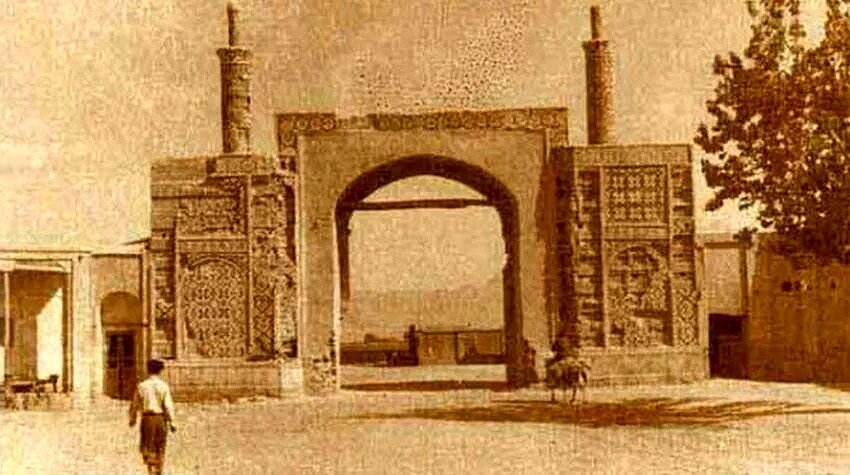 مجموع عکس/ دروازه‌های تهران در دوران قاجار