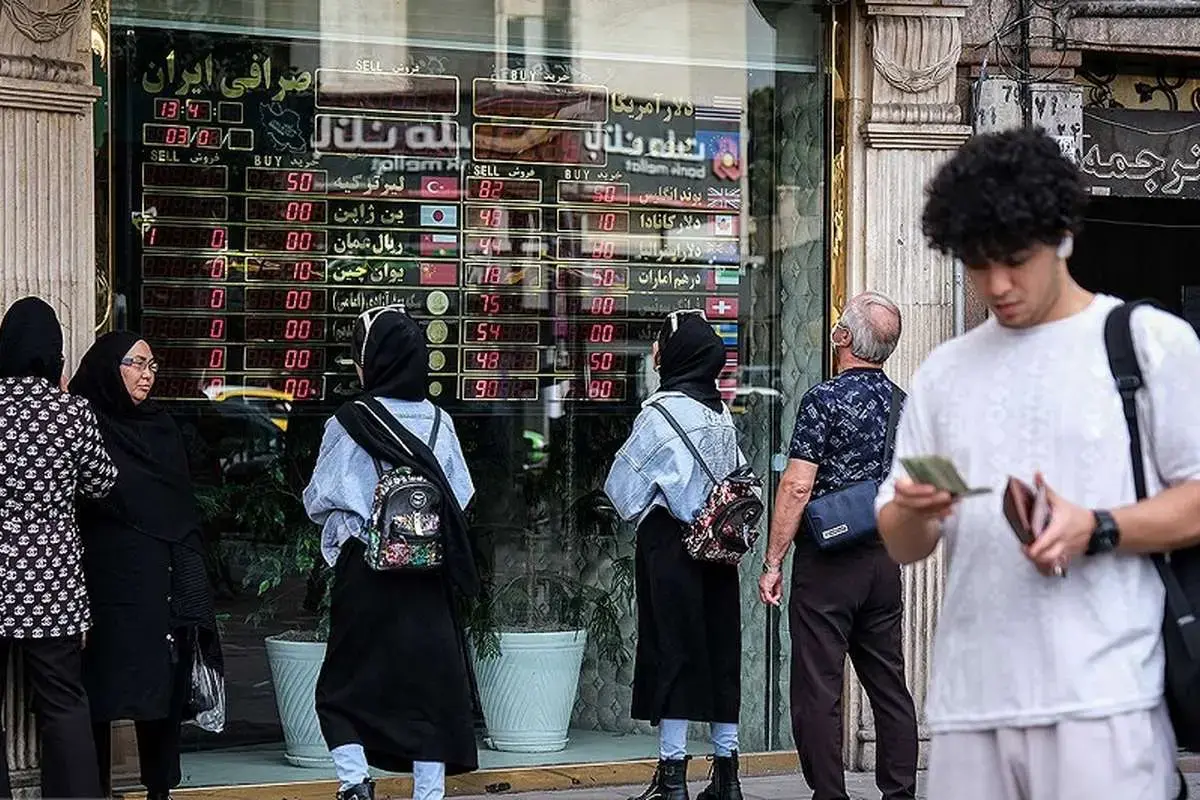 تصمیم جدید بانک مرکزی برای قیمت دلار