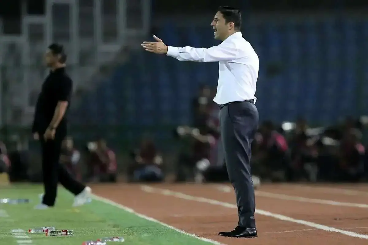 ناراحتی ۵ بازیکن پرسپولیس از رفتارهای وحید هاشمیان!