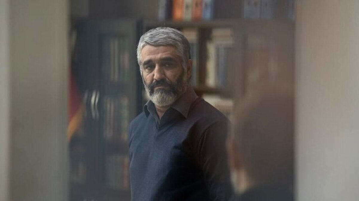 چرا پژمان جمشیدی از روی بیلبورد‌ها حذف شد؟