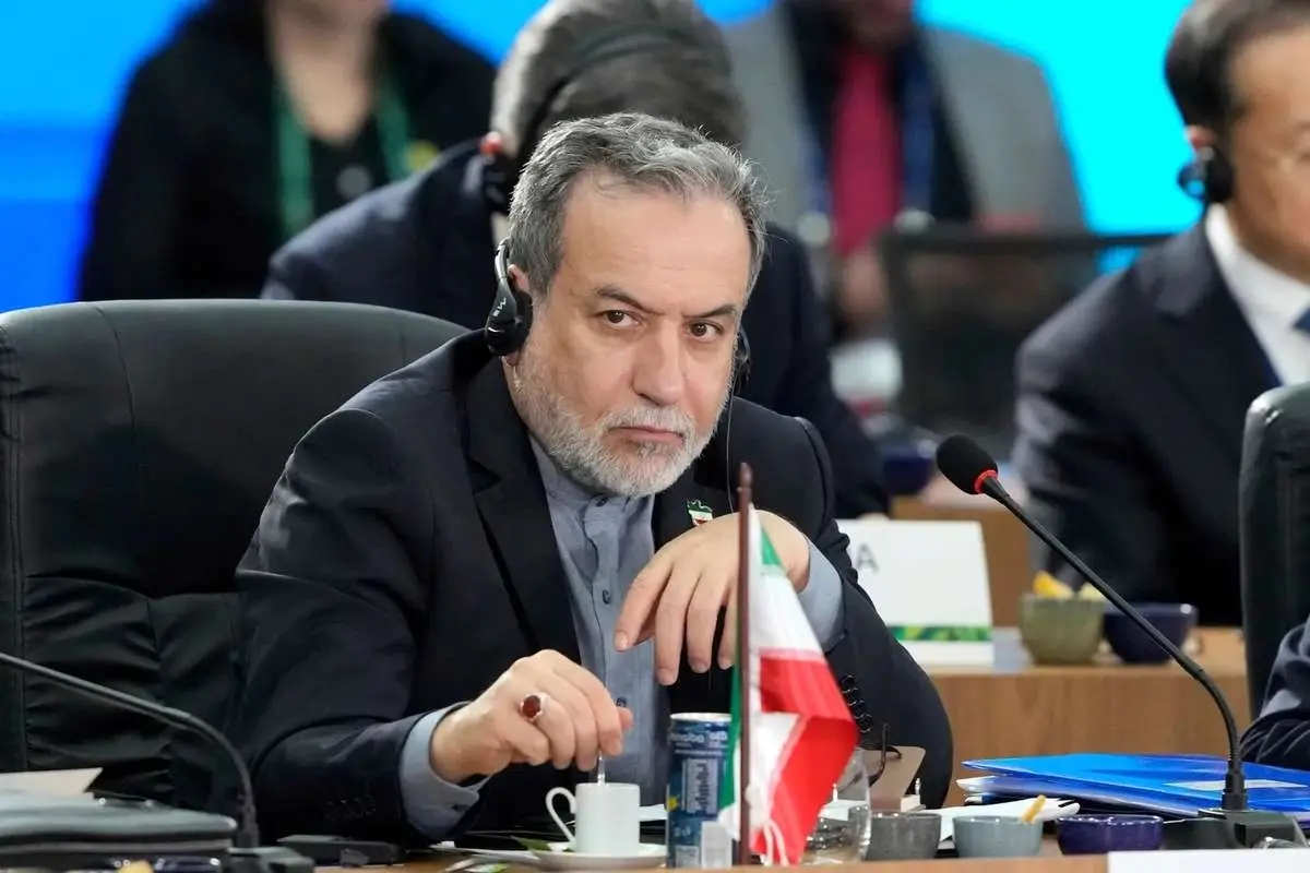عراقچی: کشورهای زیادی تلاش دارند میان ایران و آمریکا میانجیگری کنند
