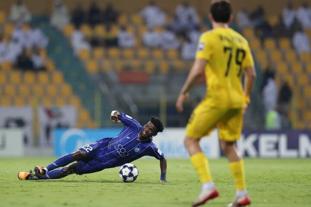 انتخاب بهترین بازیکن دیدار استقلال - التعاون