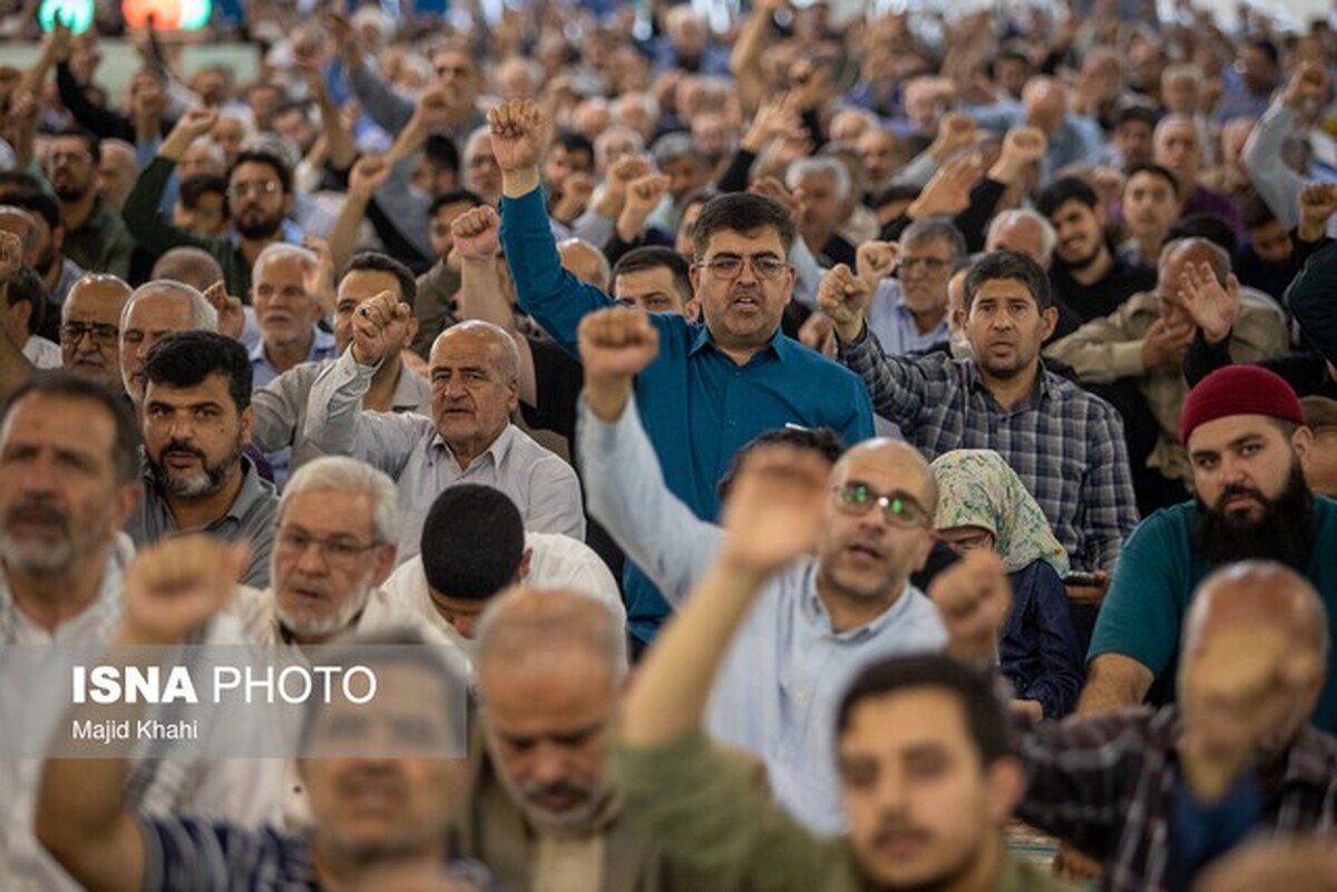 واکنش خطیب نماز جمعه تهران به شعار نمازگزاران درباره حجاب
