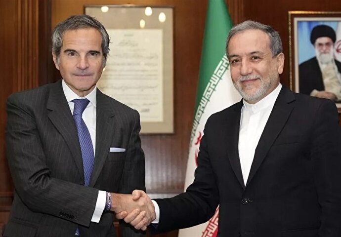 فیلم | ادعای نماینده مجلس علیه عراقچی!