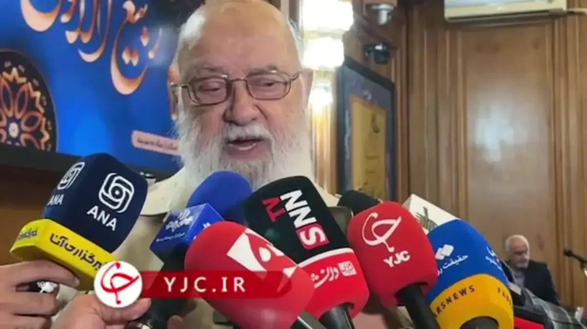 چمران: تأسیسات چراغ‌های راهنمایی را می‌دزدند