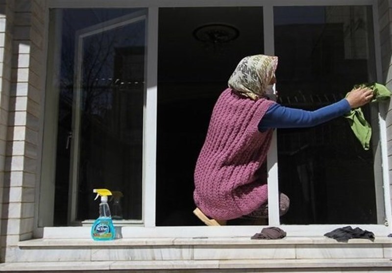 معلمان و پرستارانی که نظافتچی شدند