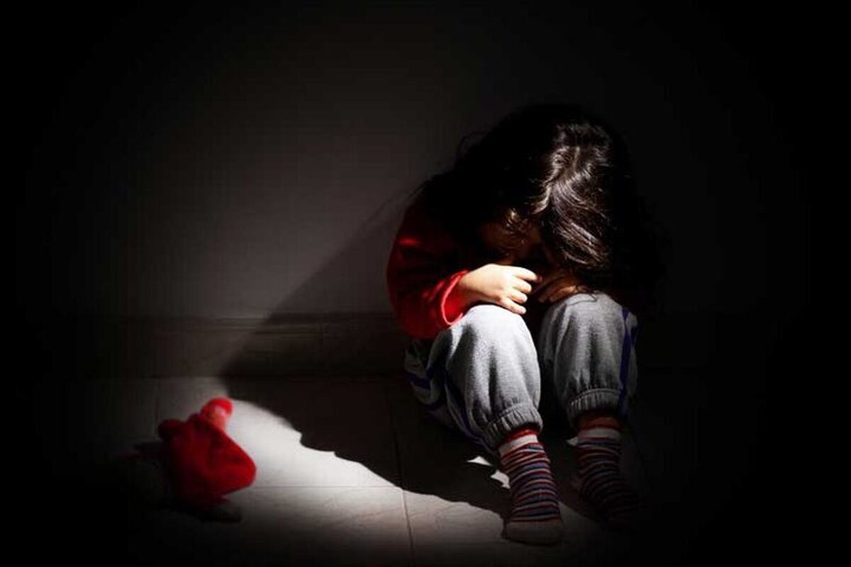 آزار دانش‌آموز۱۲‌ ساله‌توسط چند مرد