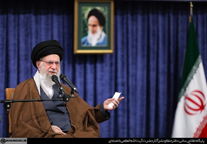 فیلم|رهبر انقلاب: نیروهای مسلح اگر لازم باشد باز هم از موشک استفاده خواهند کرد!