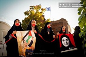 تصاویر| تجمع اعتراضی مقابل سفارت فرانسه در تهران