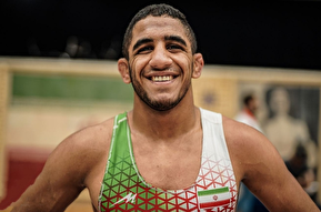 فیلم | عموزاد: امیدوارم جایگاه کشتی را ارتقا دهیم