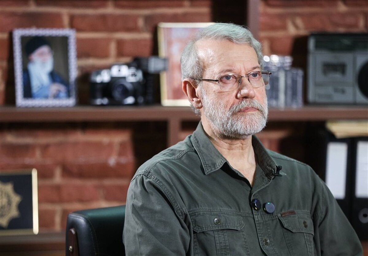لاریجانی: آمریکایی ها اصرار دارند درباره صنعت موشکی هم مذاکره کنیم