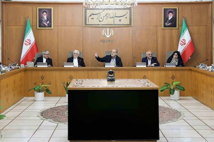 پزشکیان: به مذاکره‌ای که ما را درگیر مشکلات جدید کند تن نخواهیم داد