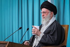 فیلم | تاکیدهای مکرر رهبر انقلاب به بی فایده بودن مذاکره با آمریکا