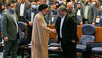 نشست مشترک جامعه اطلاعاتی کشور با موضوع پدافند غیرعامل