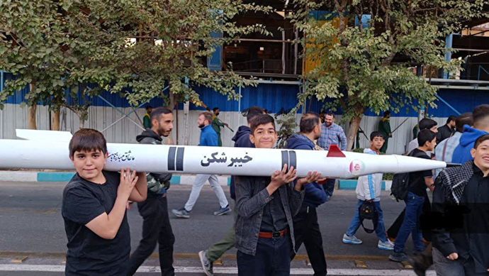 فیلم| راه همکلاسی های شهیدمان را ادامه می‌دهیم