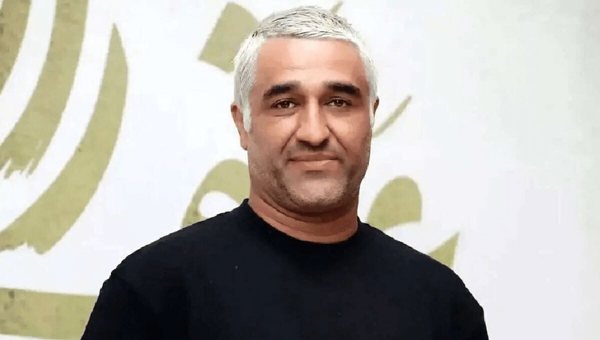 عکس| ژست احساسی پژمان جمشیدی در کنار مادر مرحومش