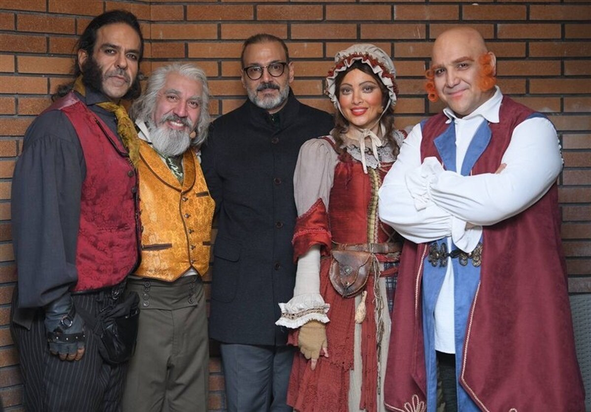 علیرضا قربانی به تماشای الیورتویست نشست + عکس