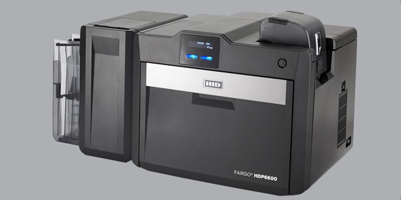 چاپ کارت PVC با کیفیت بالا، چه تاثیری روی برند شما دارد؟