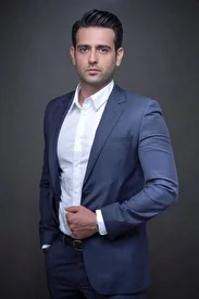 عکس| امیرحسین آرمان برای اولین بار ریش