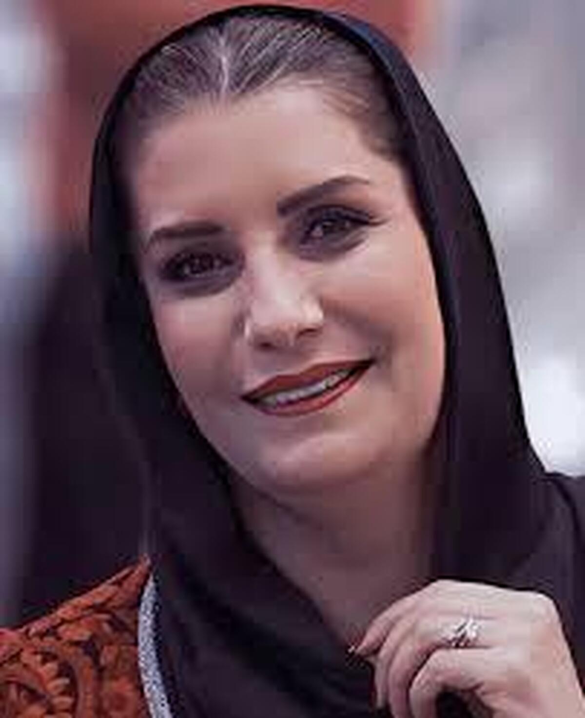 استایل ساده و زیبای کیش گردی فریبا کوثری