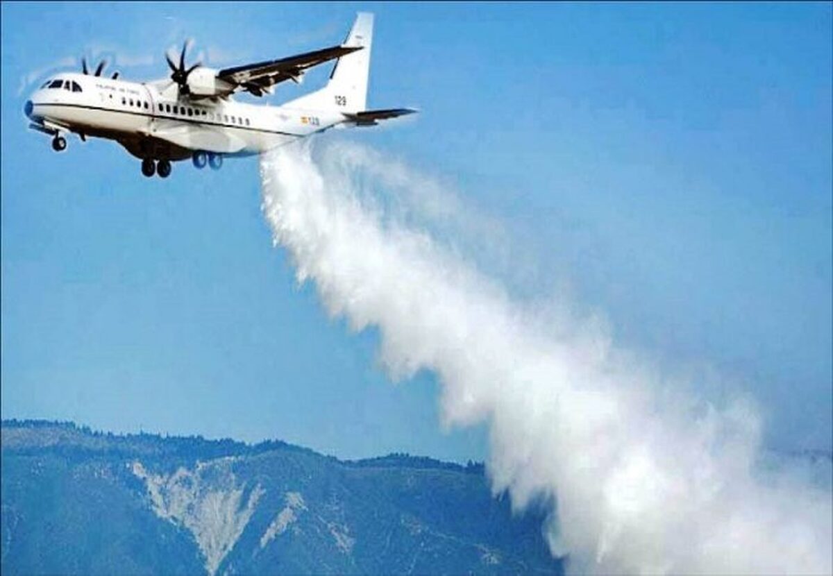 پرواز هواپیمای بارورسازی ابرها در حوضه آبریز دریاچه ارومیه