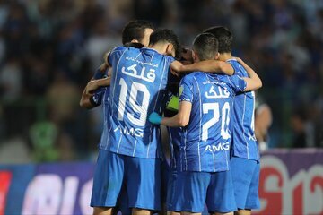 استقلال با سرمربی جدید توافق کرد