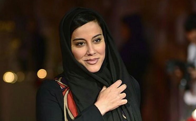 آشا محرابی با سردبیری نمایش رادیویی ‌عالیجناب به رادیو نمایش آمد