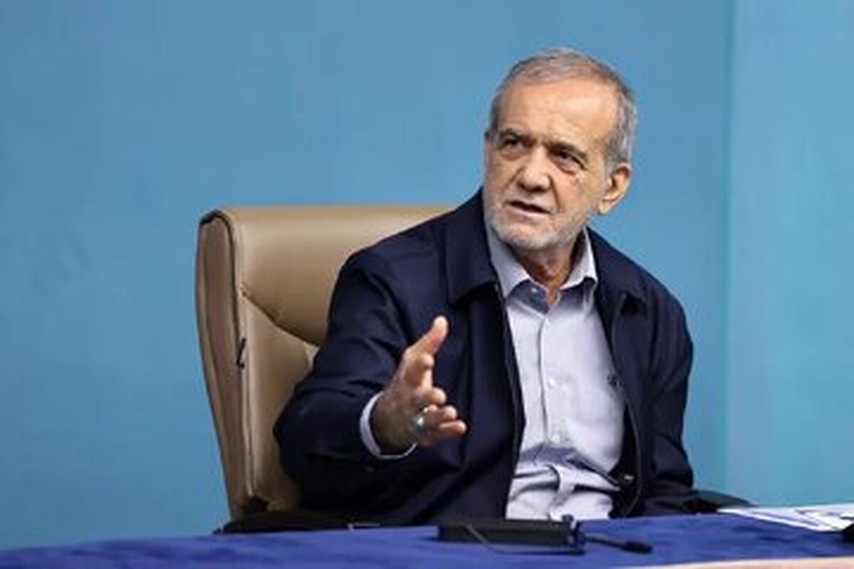 انتقاد تند رئیس‌جمهور از پیام نور: به بنگاه مدرک‌سازی تبدیل شده است