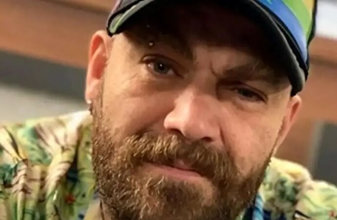 فیلم| بازداشت بلاگر ایرانی در ترکیه به دلیل ضرب و جرح