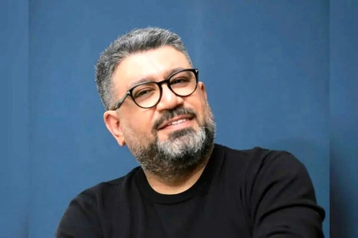 سپاسگزارم، می نشینم به تماشا