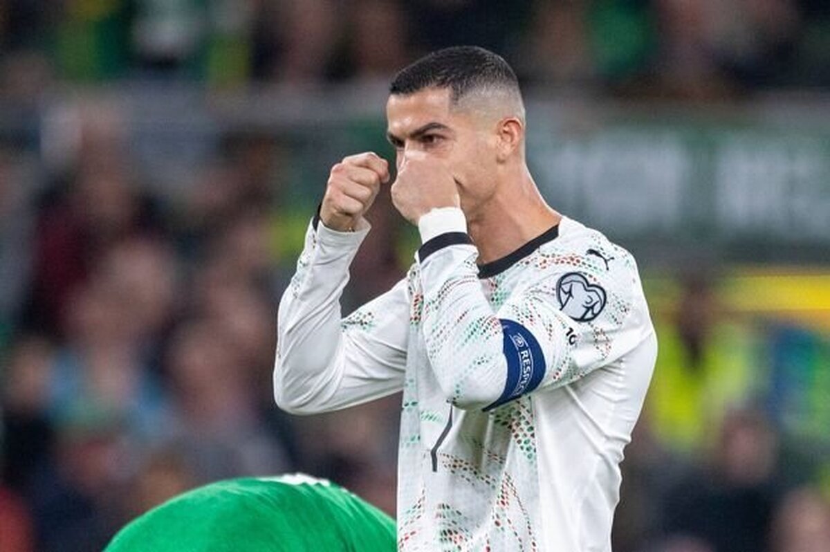 پوستر فیفا با فشار هواداران رونالدو حذف شد +عکس