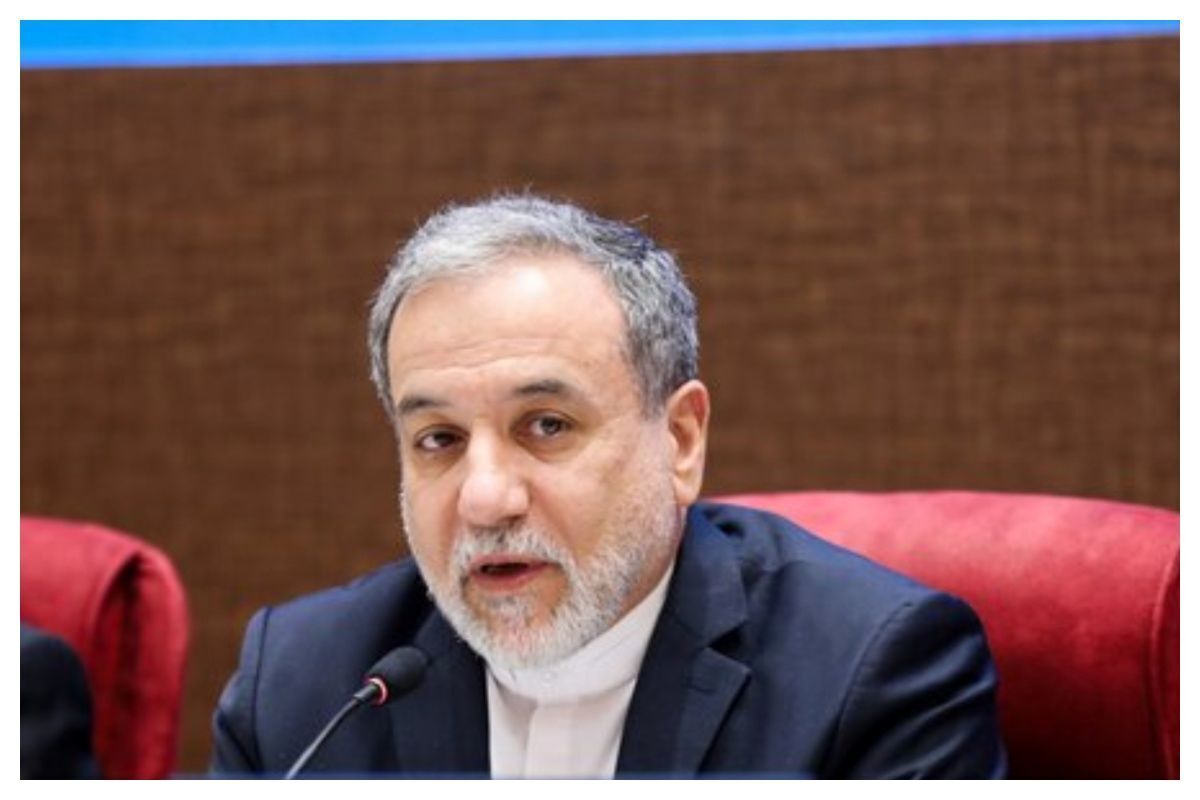عراقچی به منزل رهبری رفت+ عکس