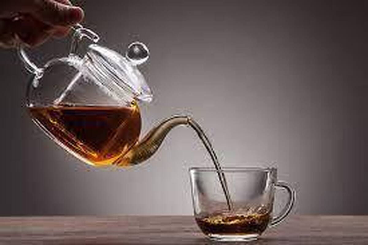 چای دم کرده تا چند ساعت قابل خوردن است؟