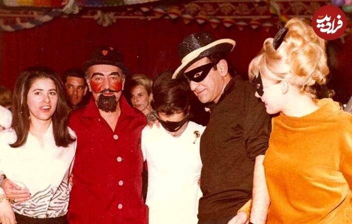 عکس| اردشیر زاهدی در جشن بالماسکه در دهه ۵۰