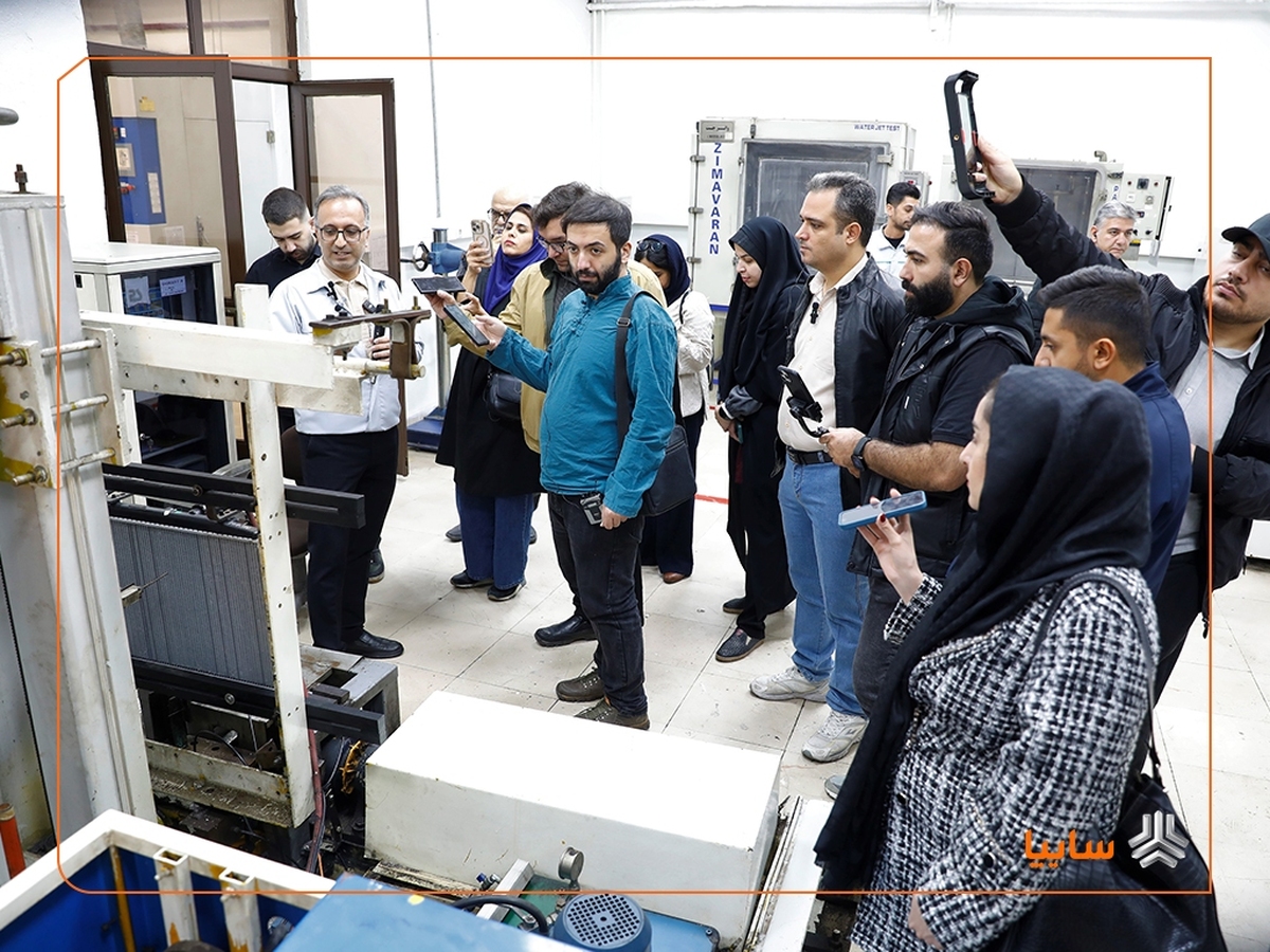 بازدید رسانه‌ها از خطوط پیشرفته رادیاتور ایران