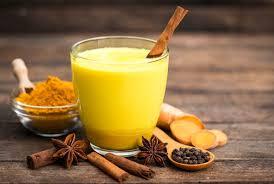 قبل از خواب از خوردن این شیر طلایی غافل نشوید