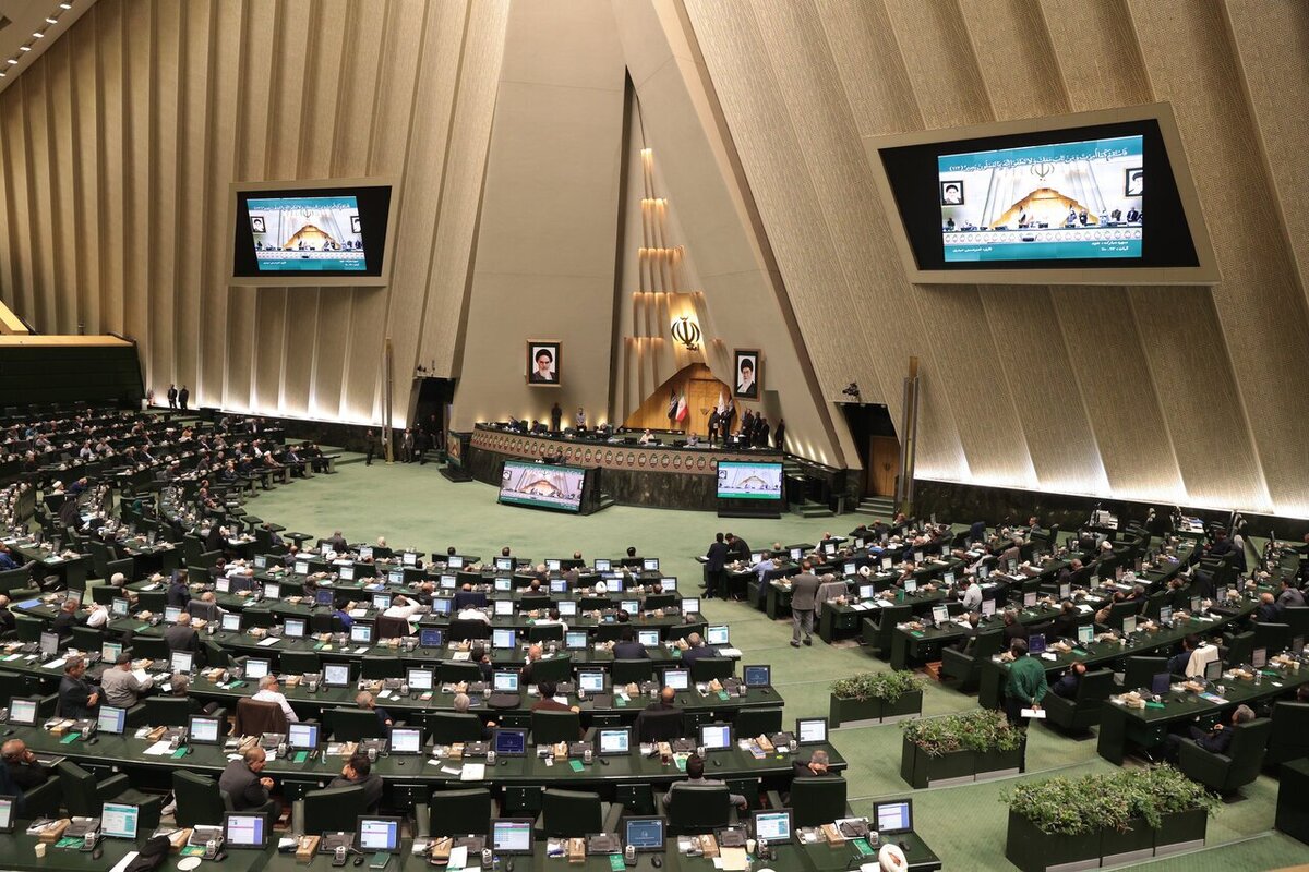 نمره کمیسیون های مجلس چند؟