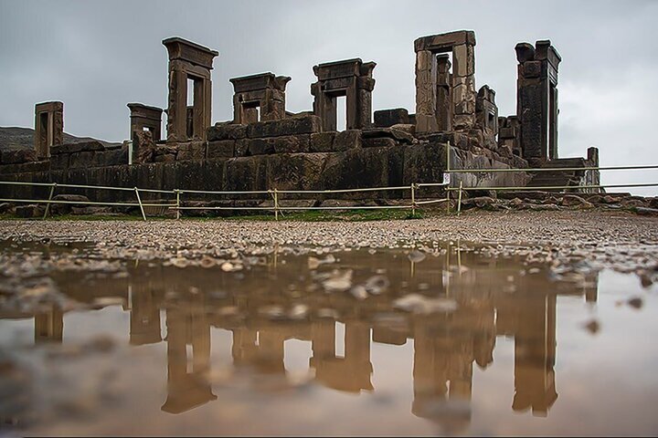 تخت‌جمشید از آسیب‌های فرونشست در امان مانده است