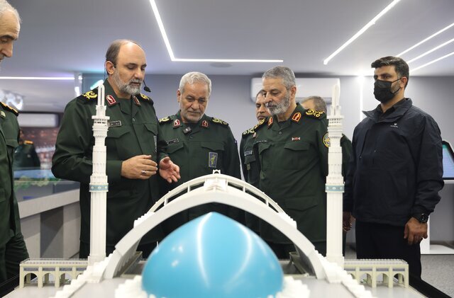 دانش قرارگاه سازندگی خاتم‌الانبیا(ص) به بخش‌های مختلف منتقل شود