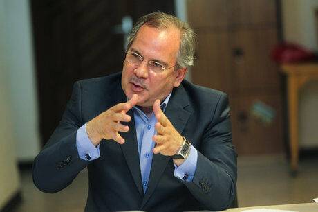 چگونه سخنان سریع القلم پرده از باطن تفکر غربزده برداشت؟