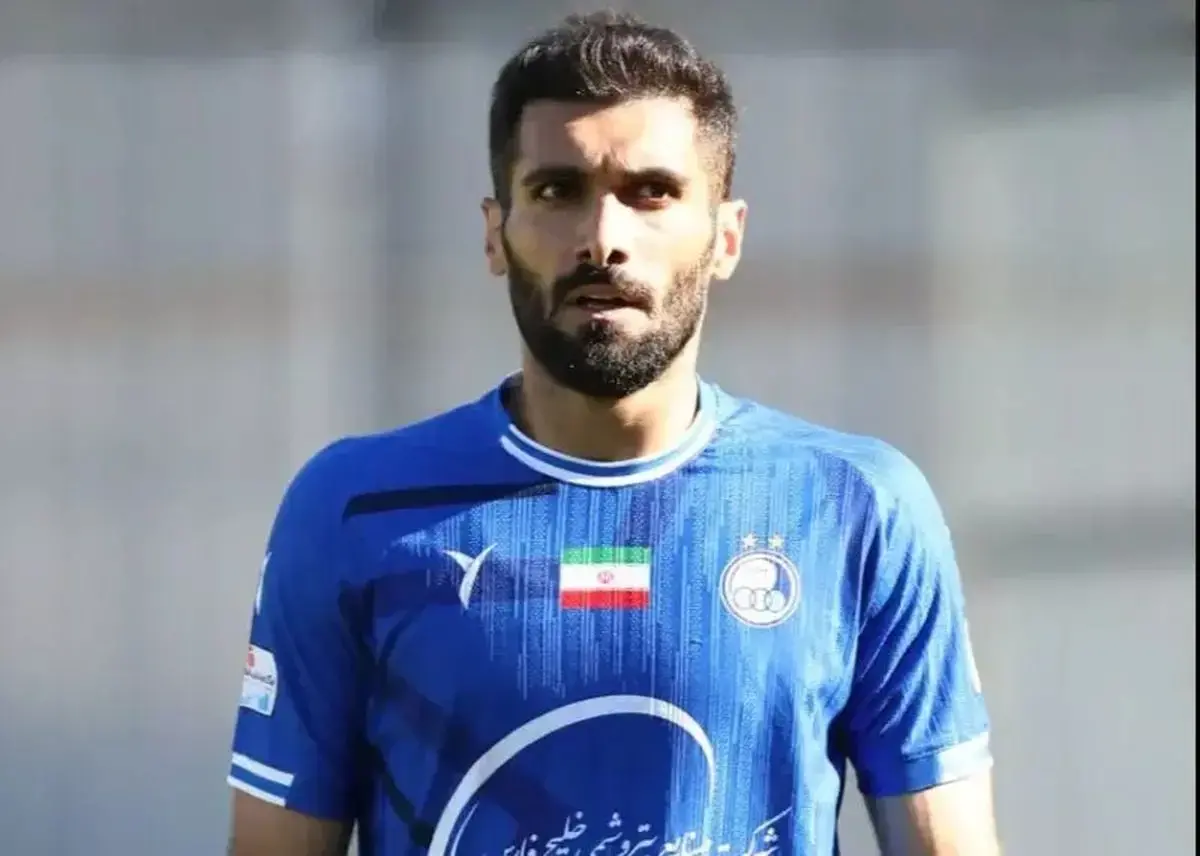 عارف آقاسی برای بازگشت به تراکتور شجاع خلیل‌زاده را واسطه کرد