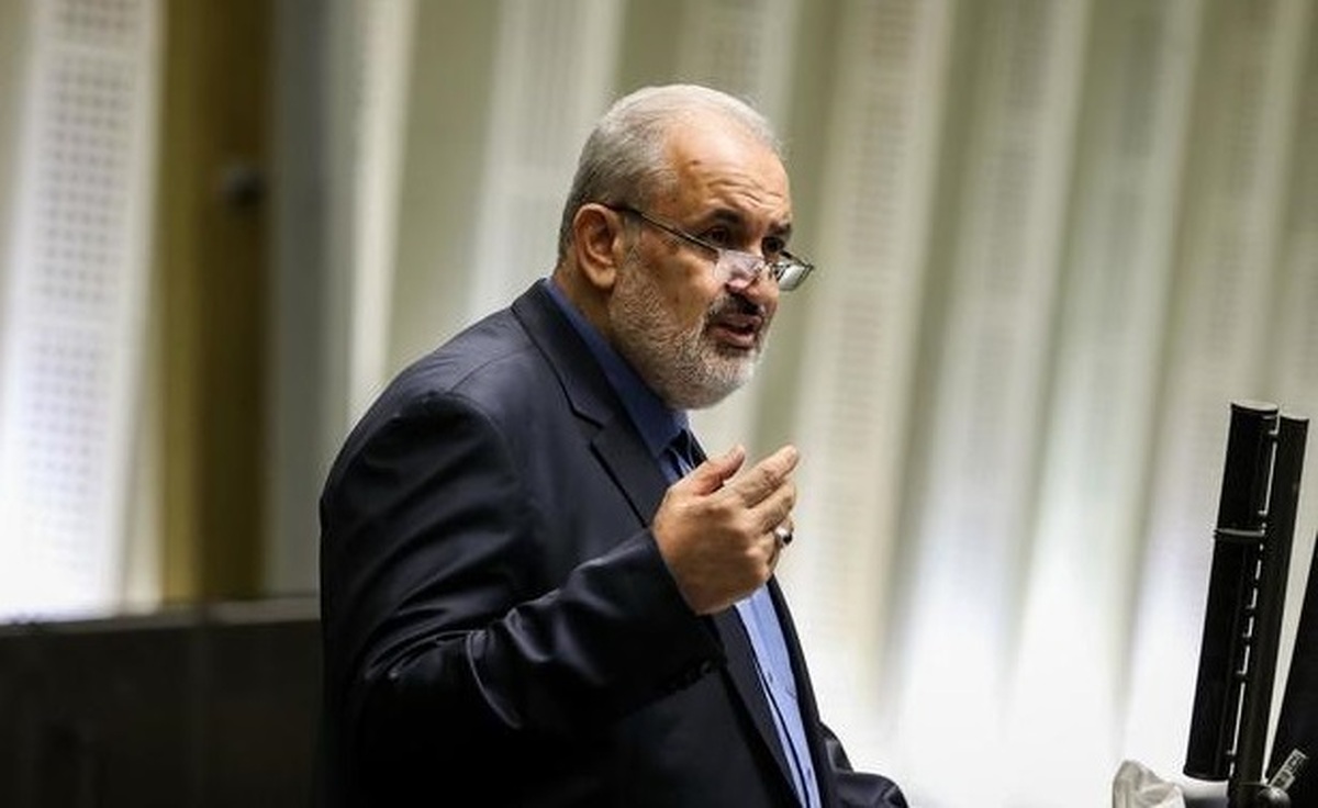 فیلم| وزیر نیرو: موضوع آب‌های جوی جدید است و در تخصص بنده نیست