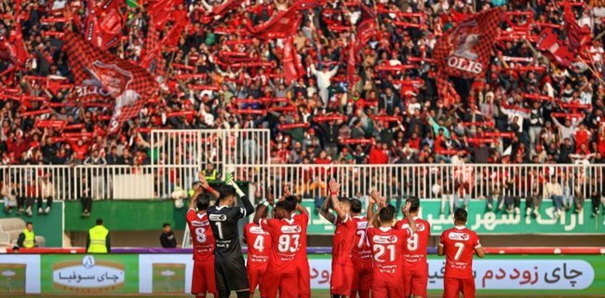 پیروزی کم رمق شاگردان «اوسمار»/ پرسپولیس با پیکان به صدر جدول رسید