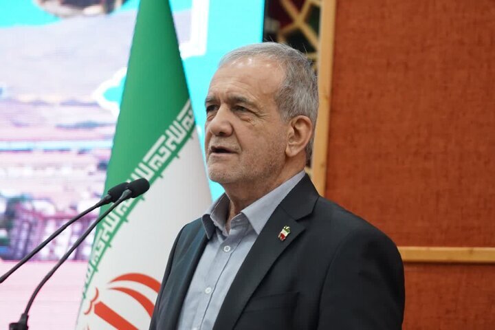 پزشکیان: زنان سازندگان آینده کشور هستند