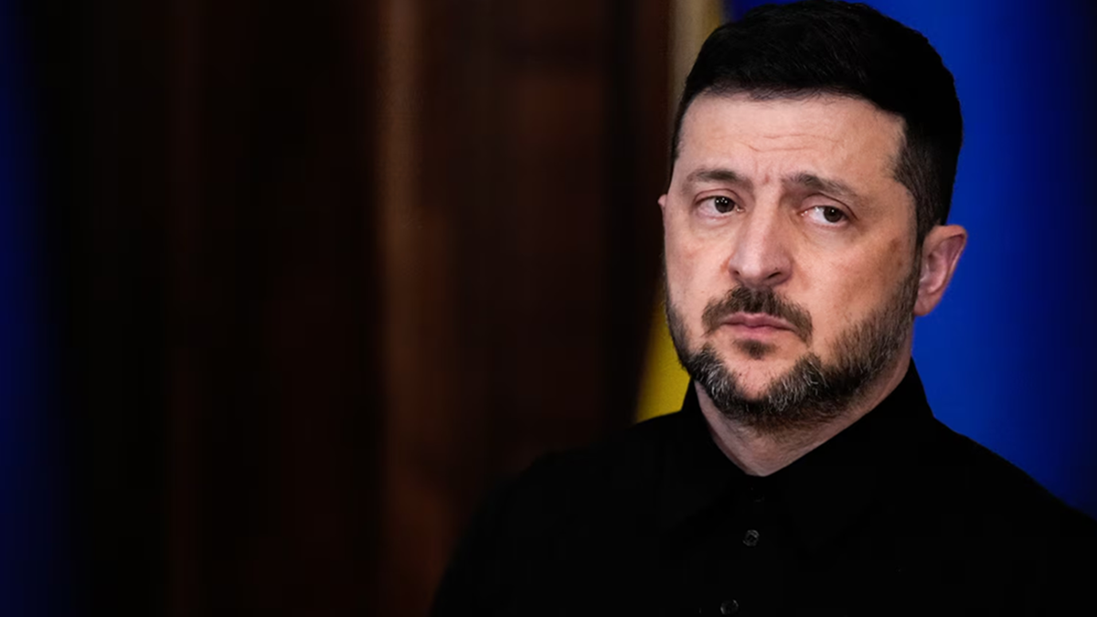 ذلیل مثل زلنسکی!