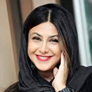 عکس| رونمایی آزاده صمدی از عکس دوران کودکی خود در آغوش مادرش