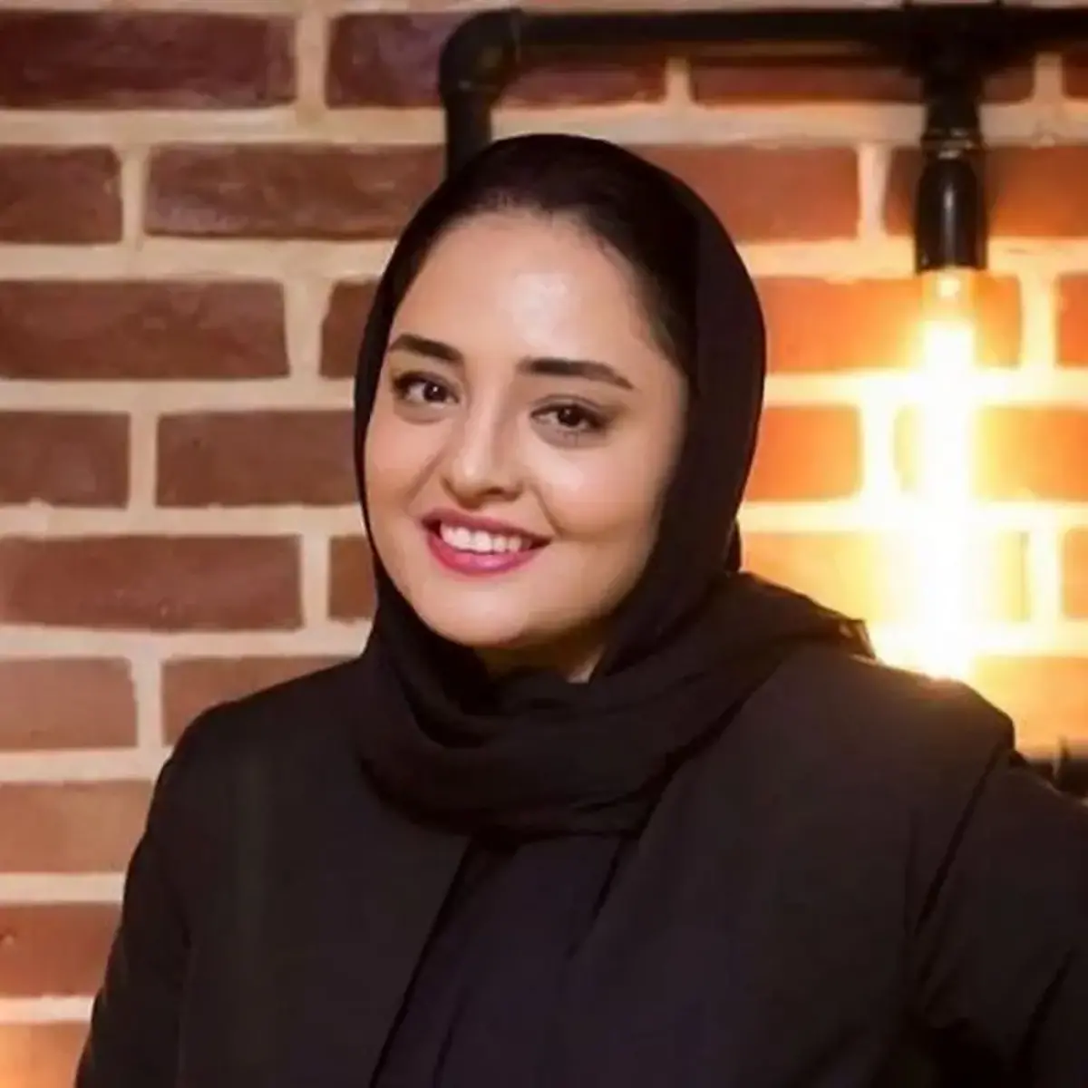 عکس| تدارک کیک تولد به سبک نرگس محمدی برای آقای همسر