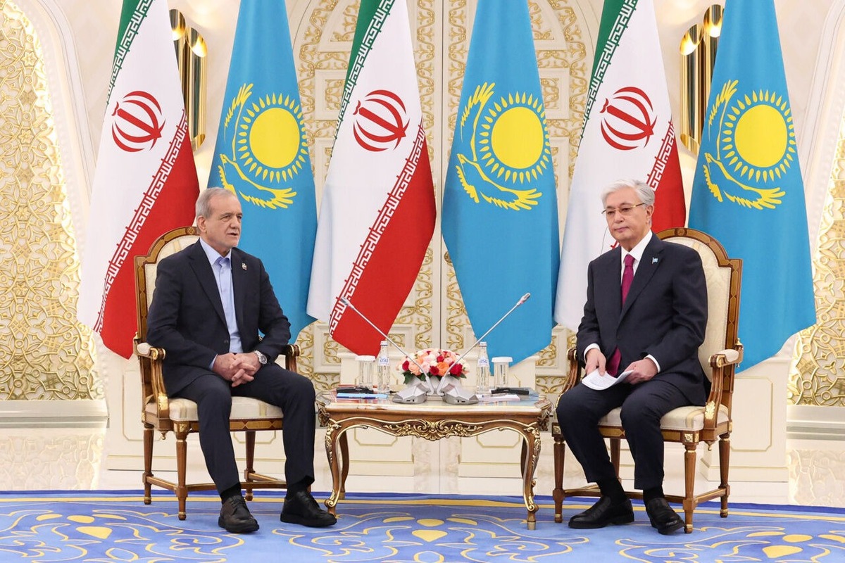 رئیس‌جمهور: نقشه راه توسعه تجارت ایران و قزاقستان تا سقف سه میلیارد دلار آماده اجراست