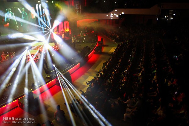 همه درخواست‌ها برای اجرای صحنه‌ای مجوز گرفتند