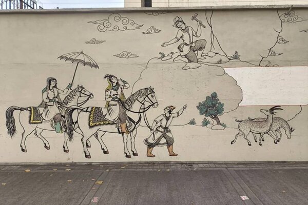 مرمت دیوارنگاره شاهنامه پس از ۱۰ سال در خیابان کریم‌خان